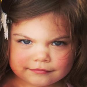 Meet your Posher, Lori